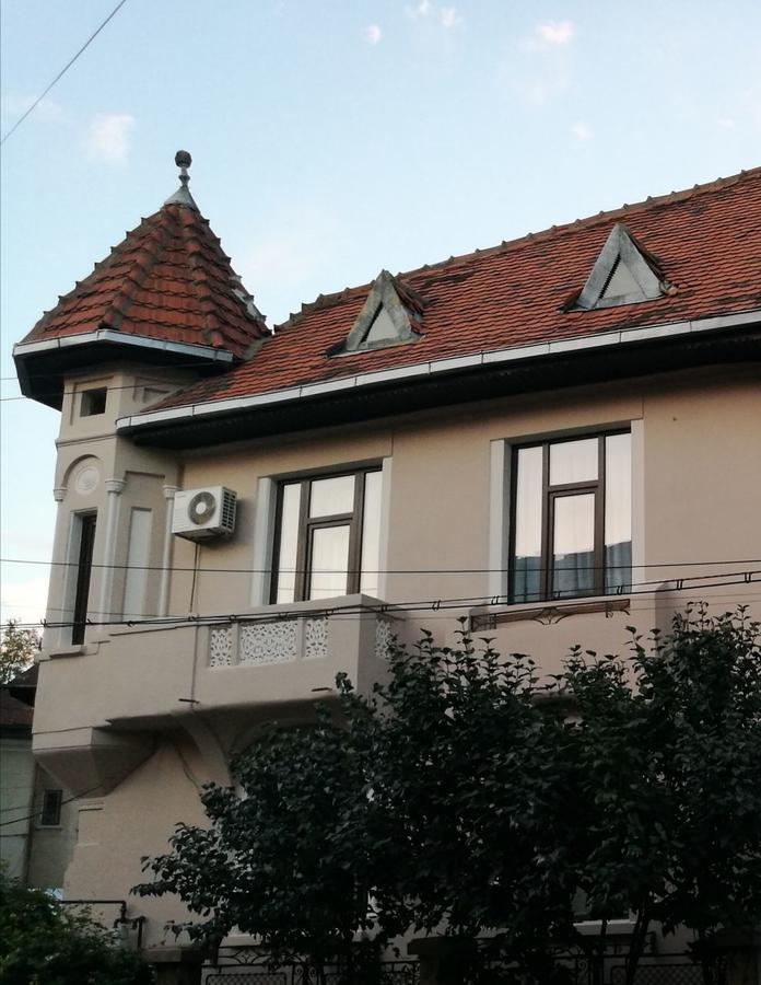 Metropole Apartments Invilla Old City Bukarest Exterior foto